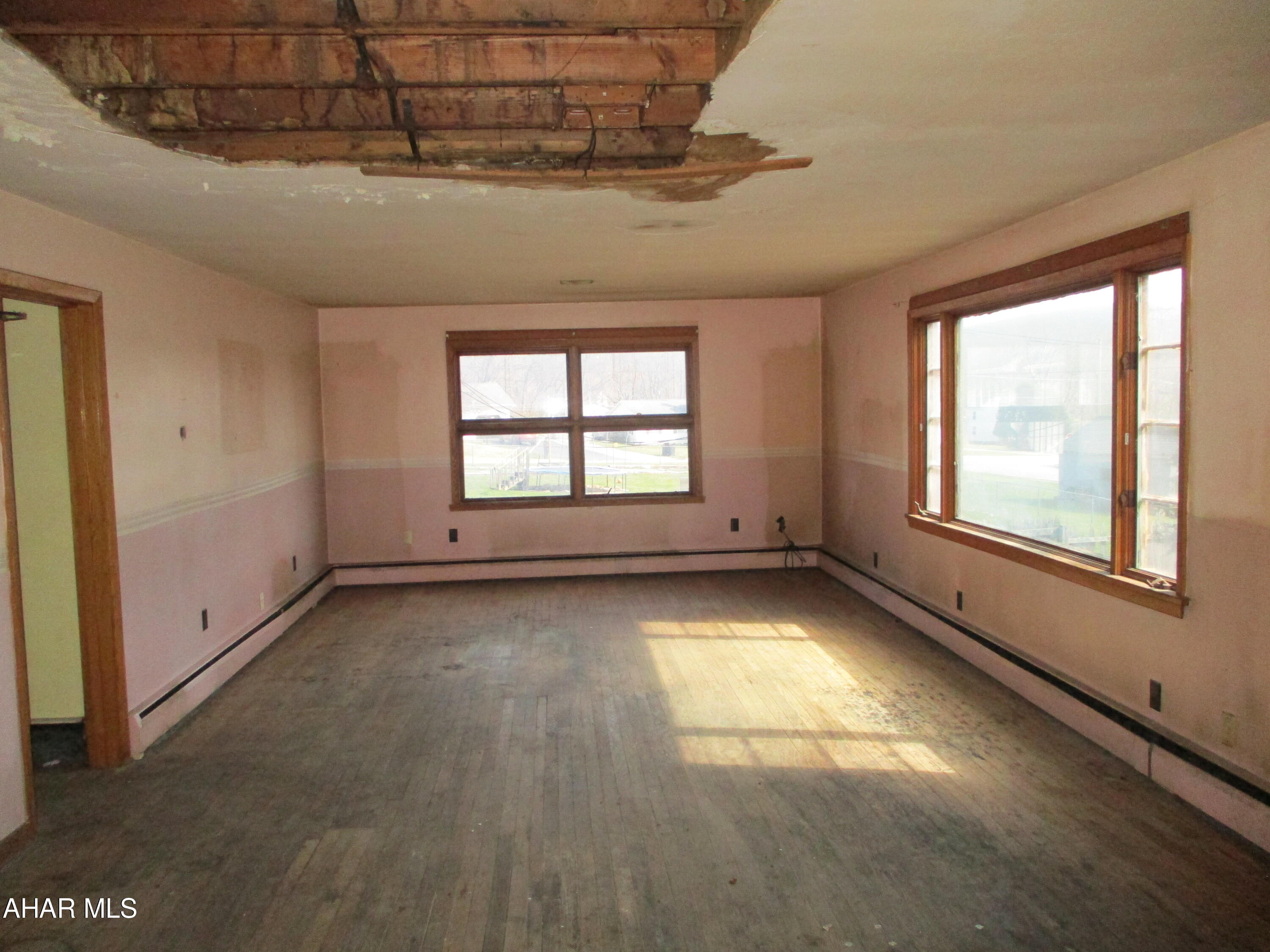 Juniata Gap - Residential