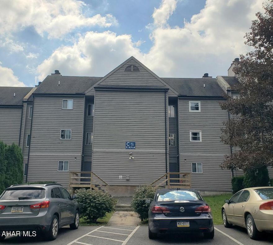 Ready to remodel & renovate to turn this 1st-floor studio condo into your own personal getaway or rental property. Newer vinyl window over alcove bed. Needs carpet, paint & renovation. Enjoy the indoor pool & hottub located behind this unit.  HOA of $290/mo includes outside maintenance, snow removal & amenities include indoor pool, outdoor pool, hottub & tennis. (Golf & ski for a fee.) Priced to sell at $23,500 J-633