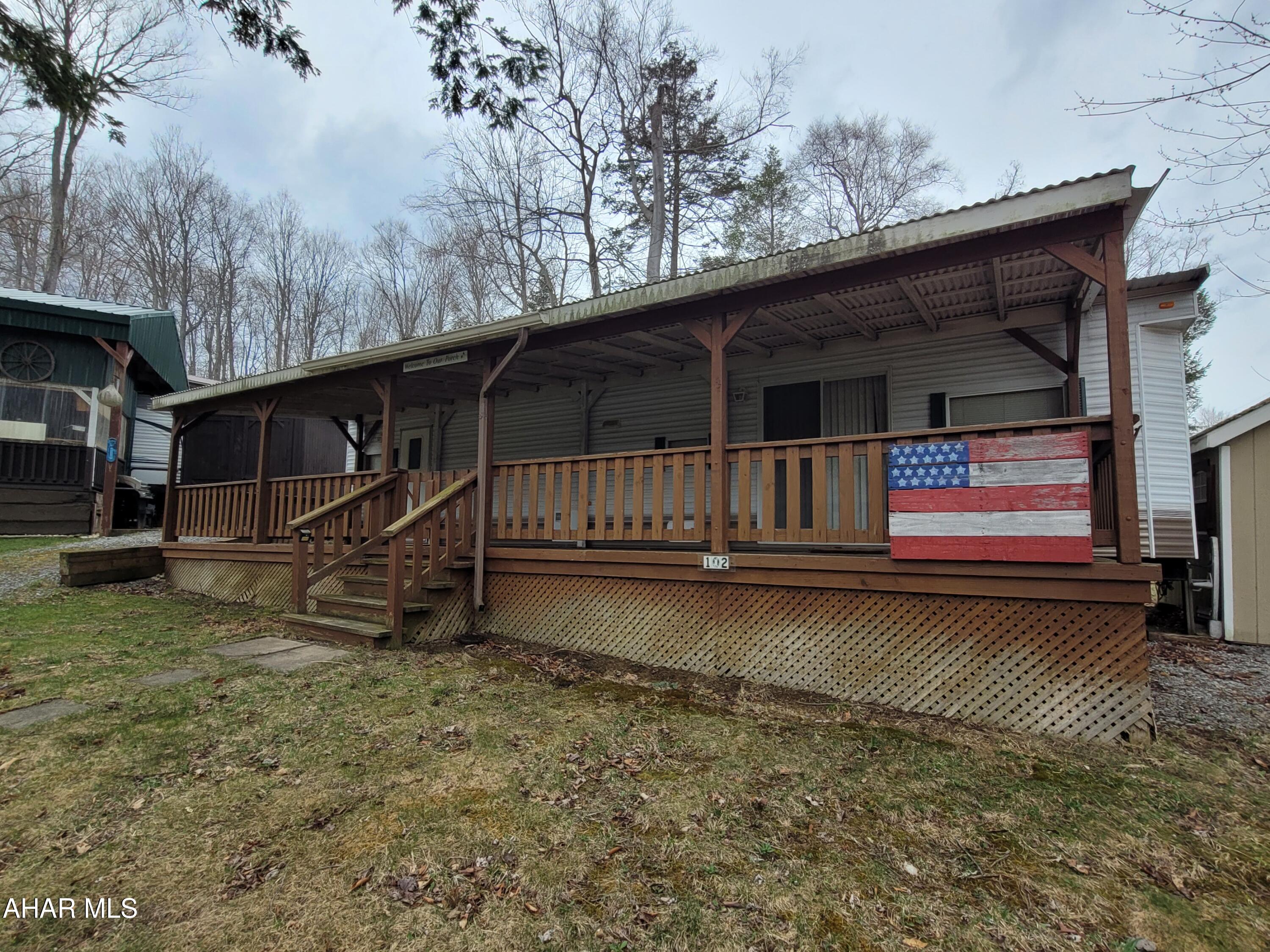 Glendale Yearound - Residential