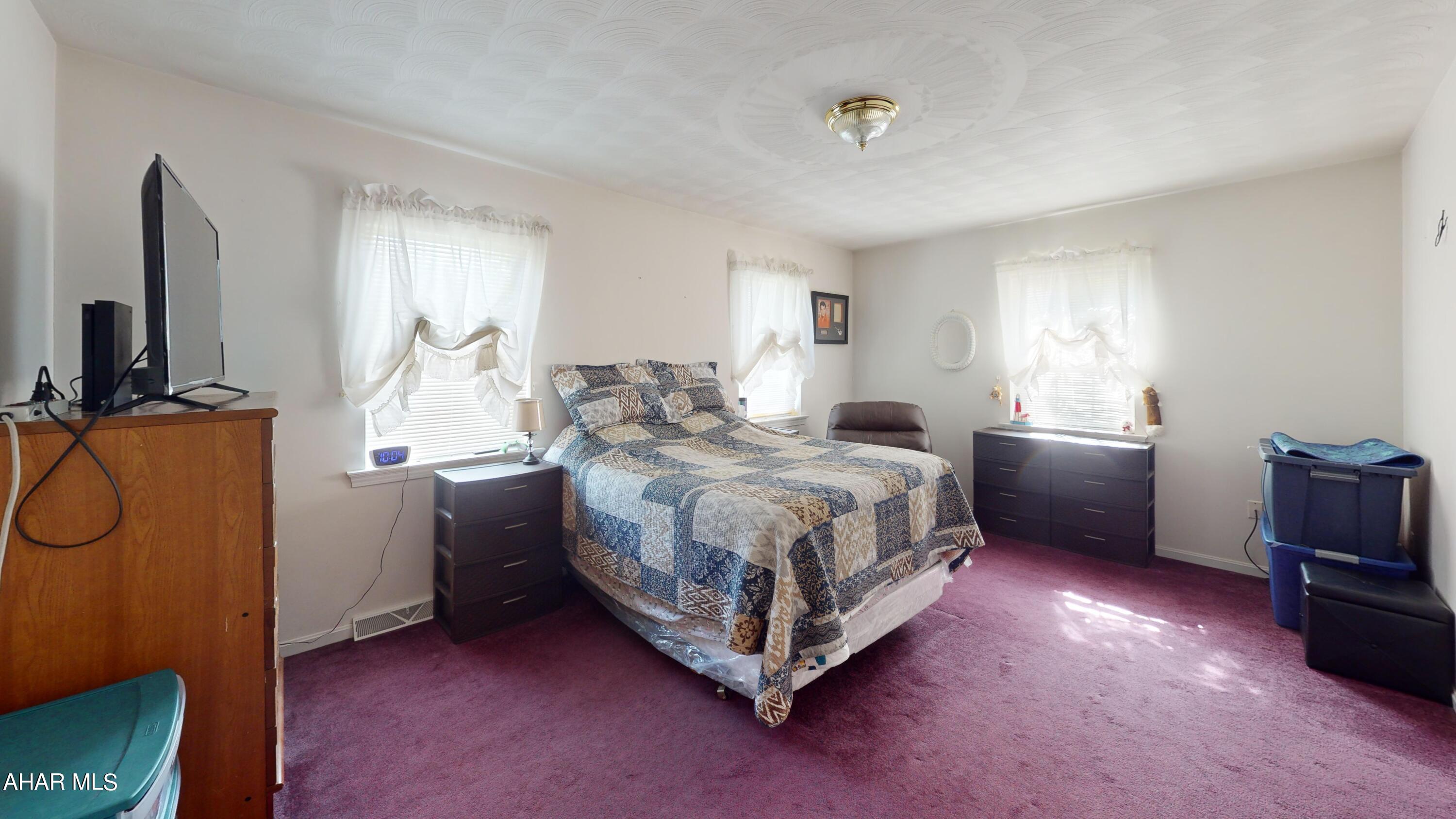 Juniata - Residential