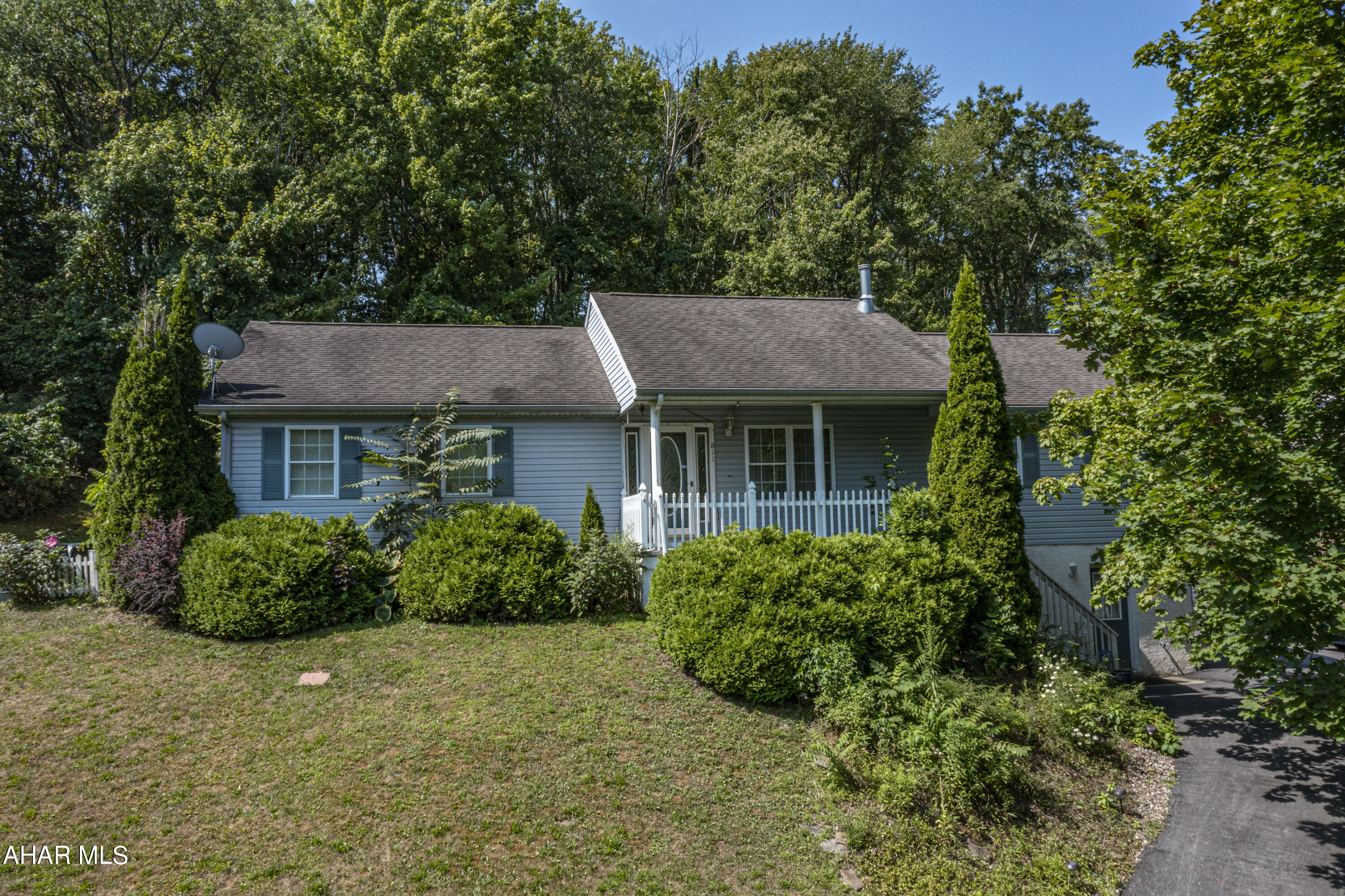 Juniata - Residential