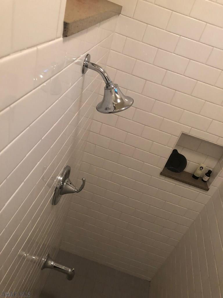 Fox Hollow - Residential