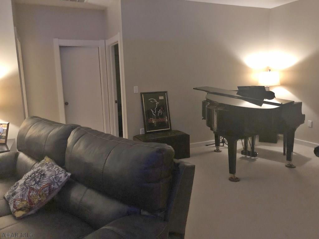 Fox Hollow - Residential