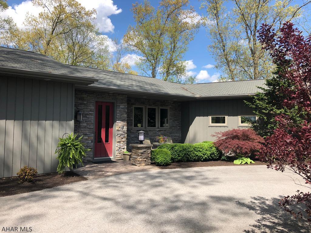 Fox Hollow - Residential