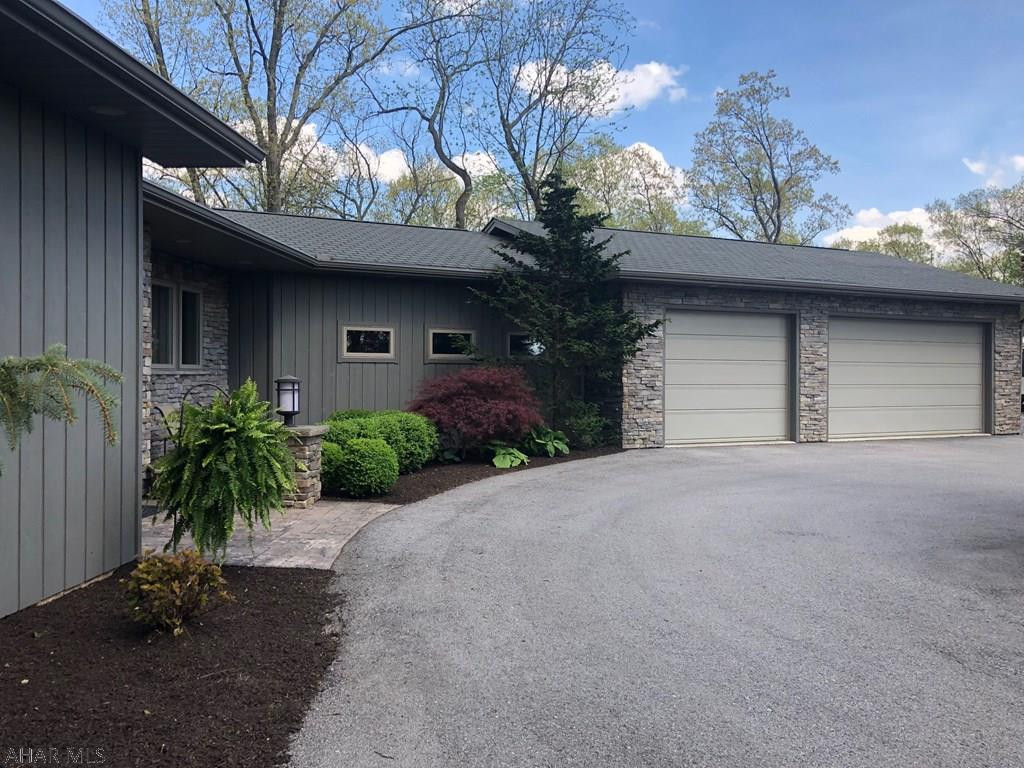 Fox Hollow - Residential