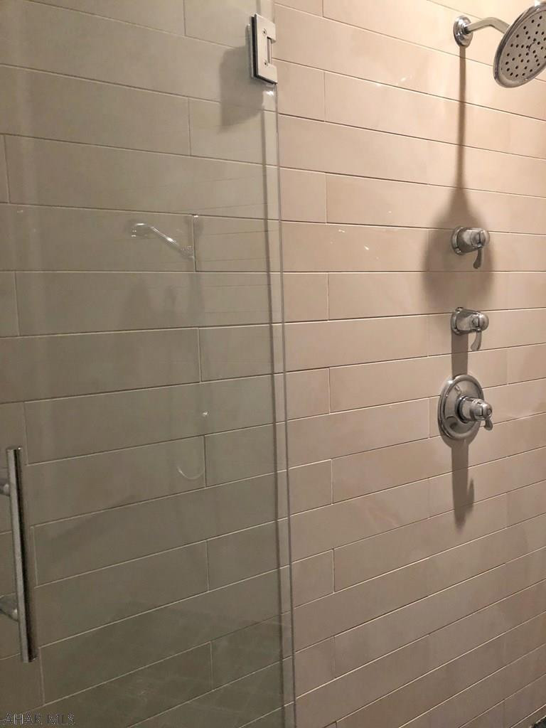 Fox Hollow - Residential