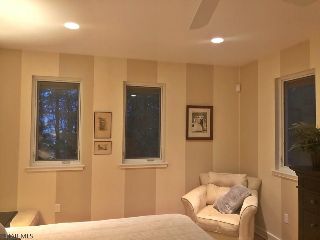 Fox Hollow - Residential