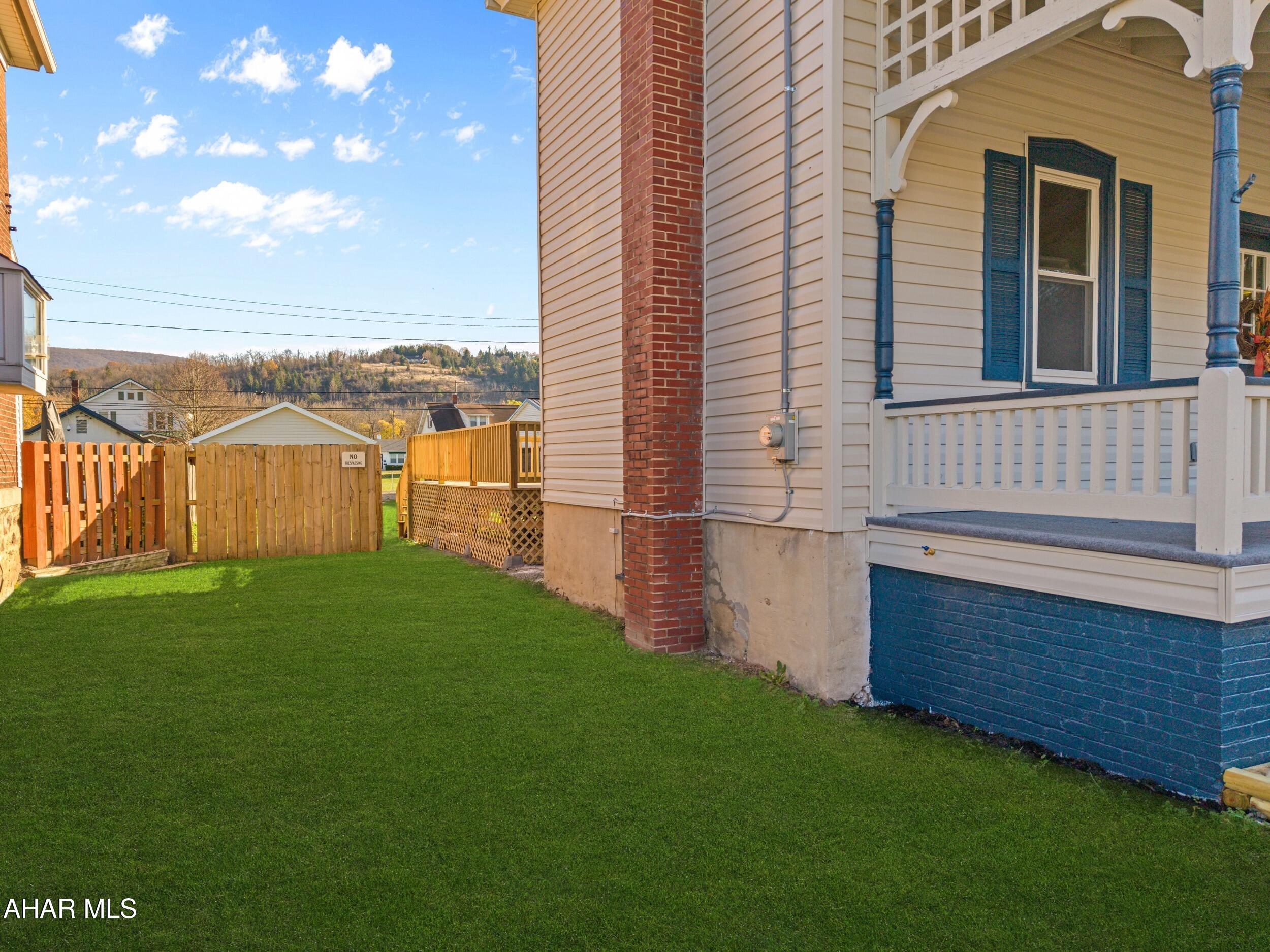 Hollidaysburg - Residential