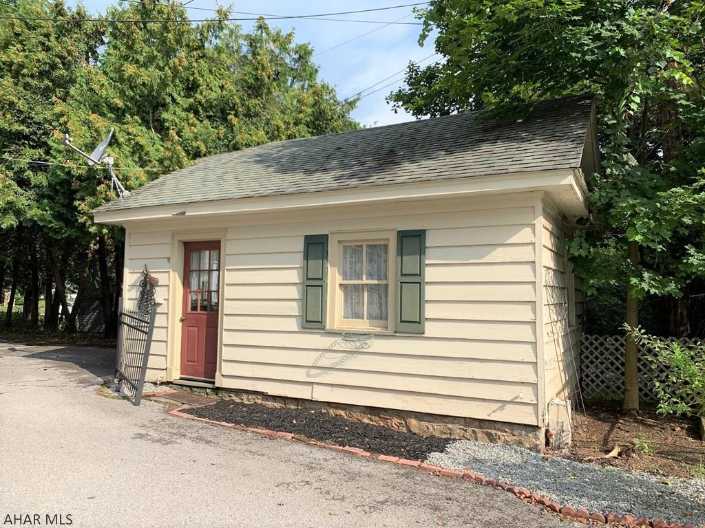 Unknown - Residential