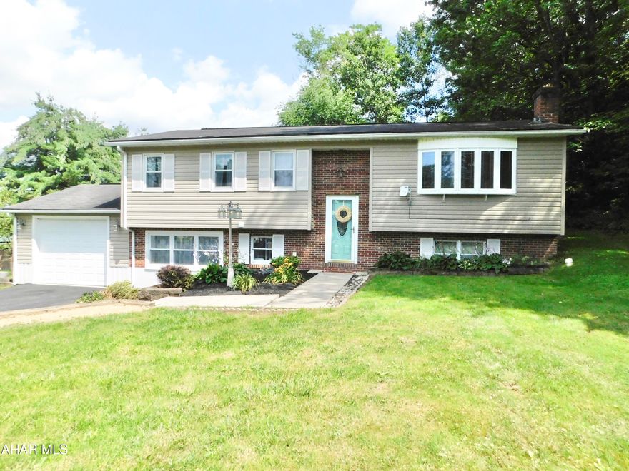 The perfect one has arrived!  This home has some many modern finishes you just have to see them to appreciate it all!
The open living room and brand new kitchen will be perfect for entertaining all your guests.  They can easily enjoy the very private back deck for great conversation, too!
The basement is perfectly laid out for extra living space with a spacious family room complete with a pool table!  It would be perfect this coming fall for all your favorite football games!  Whether you need an office or a 4th bedroom, the basement offers that additional space just for you!
Call today for your private tour because this Bellwood gem is ready for its new homeowner!