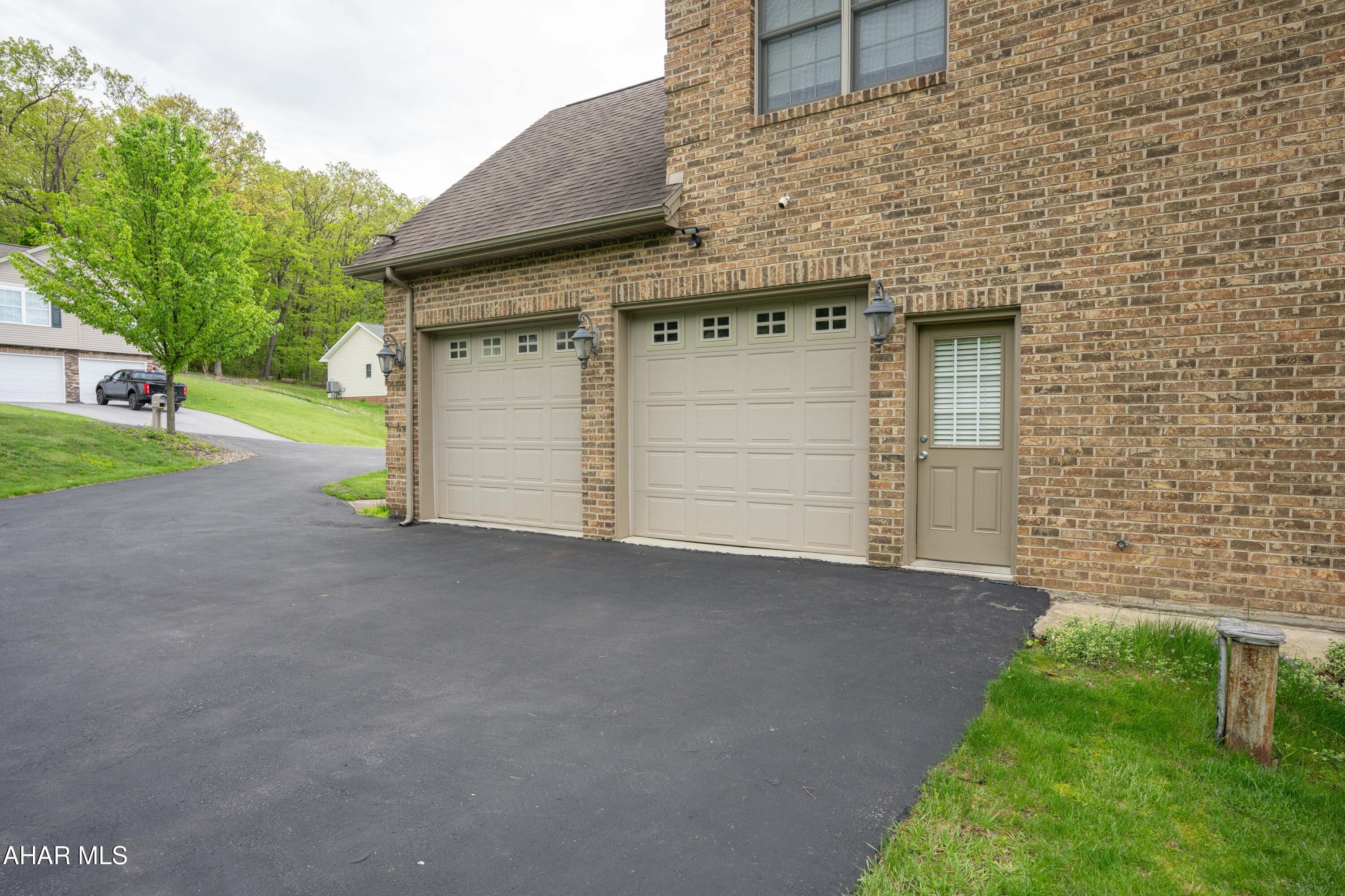 Chapel Hill Estates - Residential