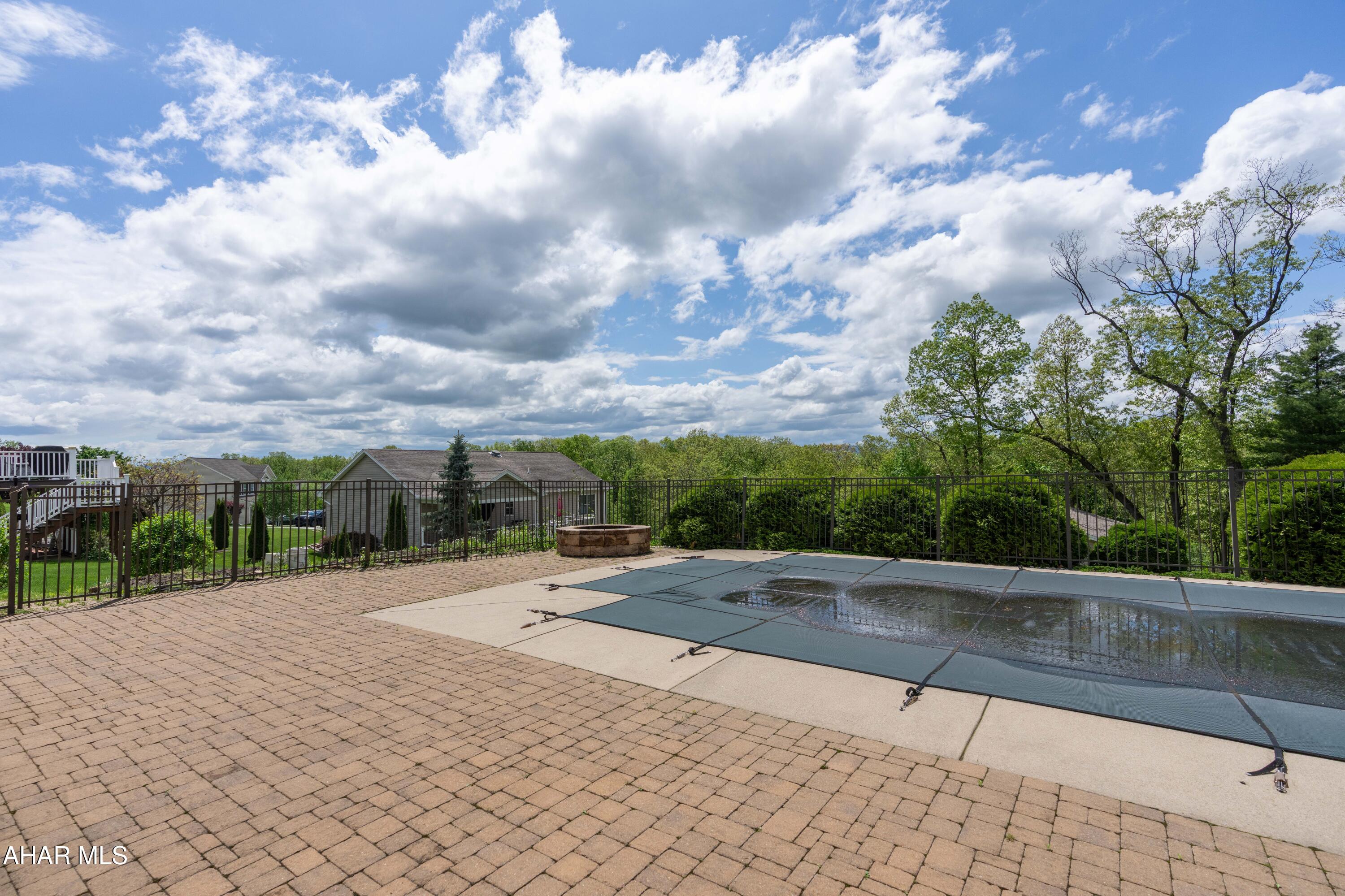 Chapel Hill Estates - Residential