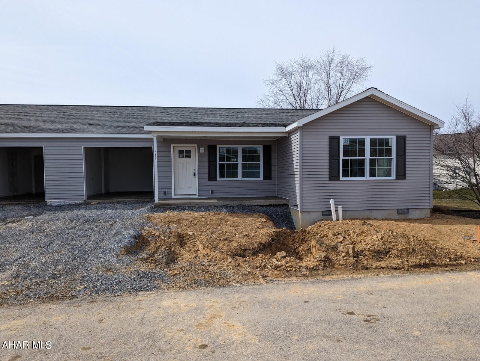 Deer Meadow 55+ Gated Community - Residential