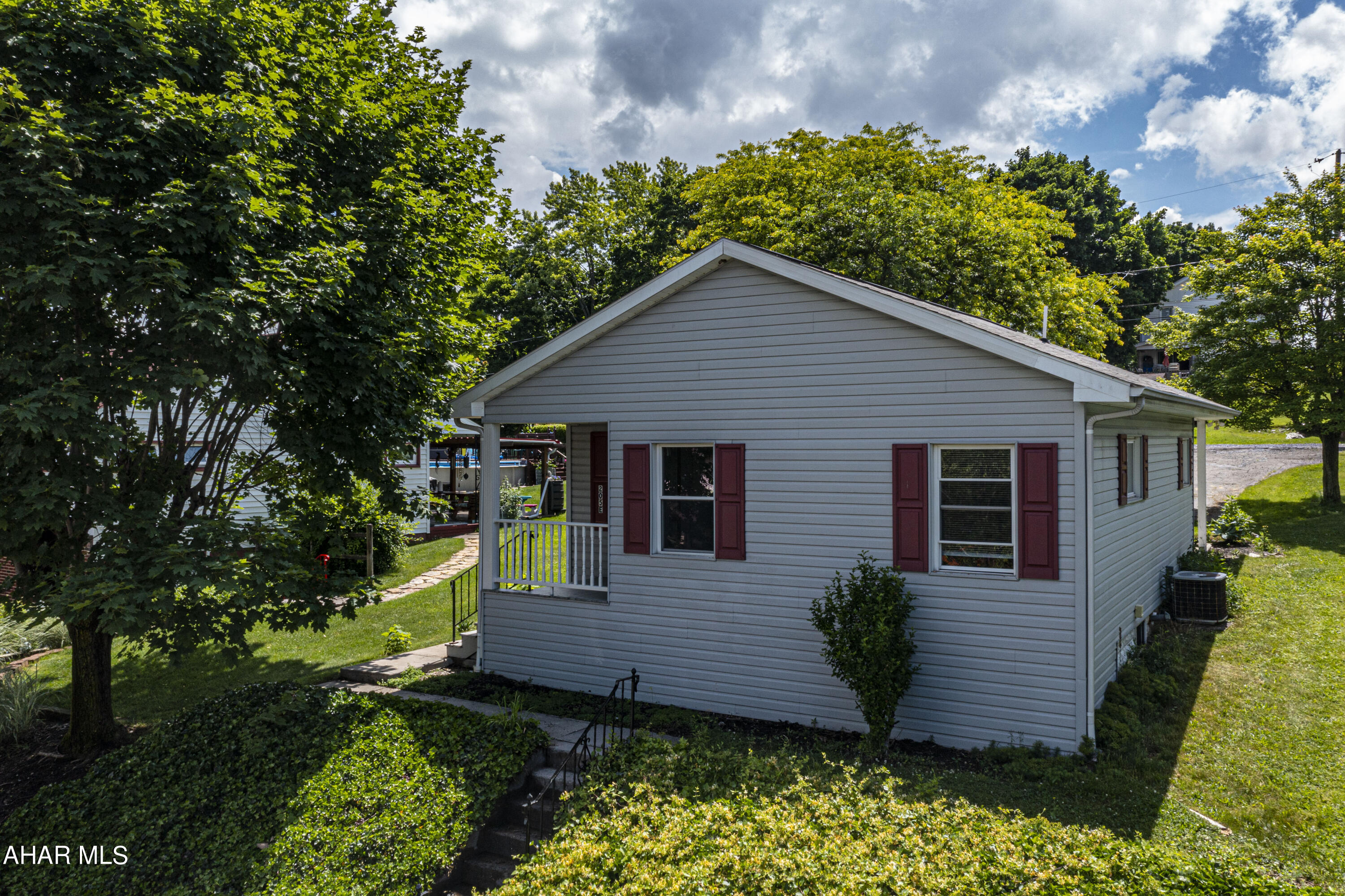 Unknown - Residential