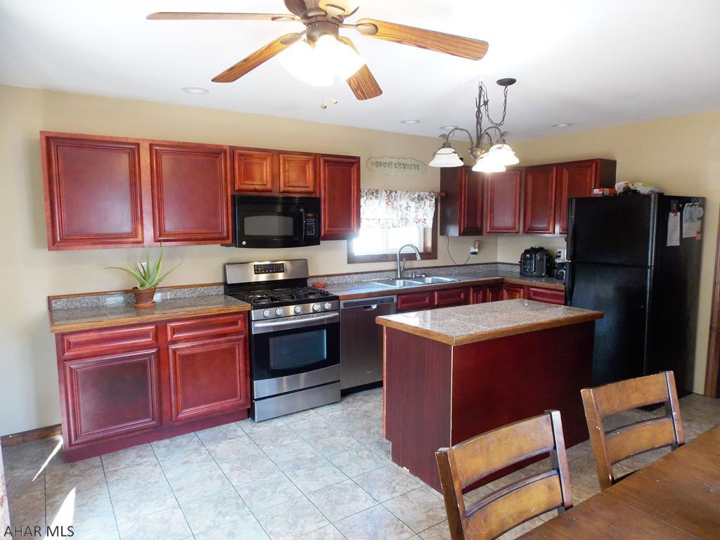 Pleasant Valley - Residential