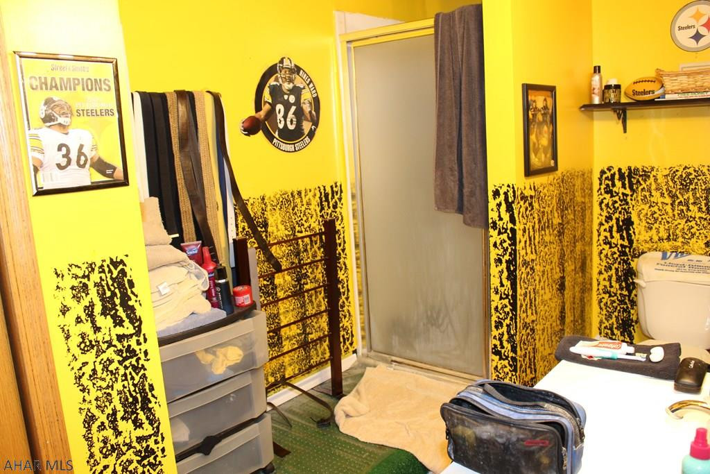 Glendale Yearound - Residential