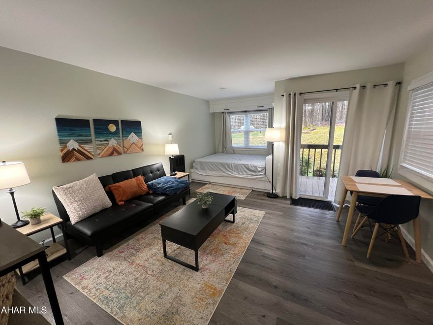 Remodeled 2023 1st floor Studio Located in the Allegheny Mountains at Blue Knob All Seasons Resort.  Curranty an AirBnB
 Walking distance to indoor pool/hot tub, outdoor pool and The Club House Bar & Grille. Blue Knob is the 2nd highest mountain and highest skiable mountain in Pennsylvania! In addition to an array of winter activities, Blue Knob also has a full-service all seasons Conference Center for weddings and events, they also offer golf, swimming and multitude of trails for hiking, running, and mountain biking. Visit https://blueknob.com/activities-events/ to see all the fun events that are happening at Blue Knob. $290.00/ Mo HOA fee includes: pools, hot tub and gym area, tennis and pickle ball courts, building, property maintenance & garbage. *Conference center, Golf and Ski resort is not included in HOA fee. *

****Sold ''AS IS'' Items included such as decorations may vary from original pictures.