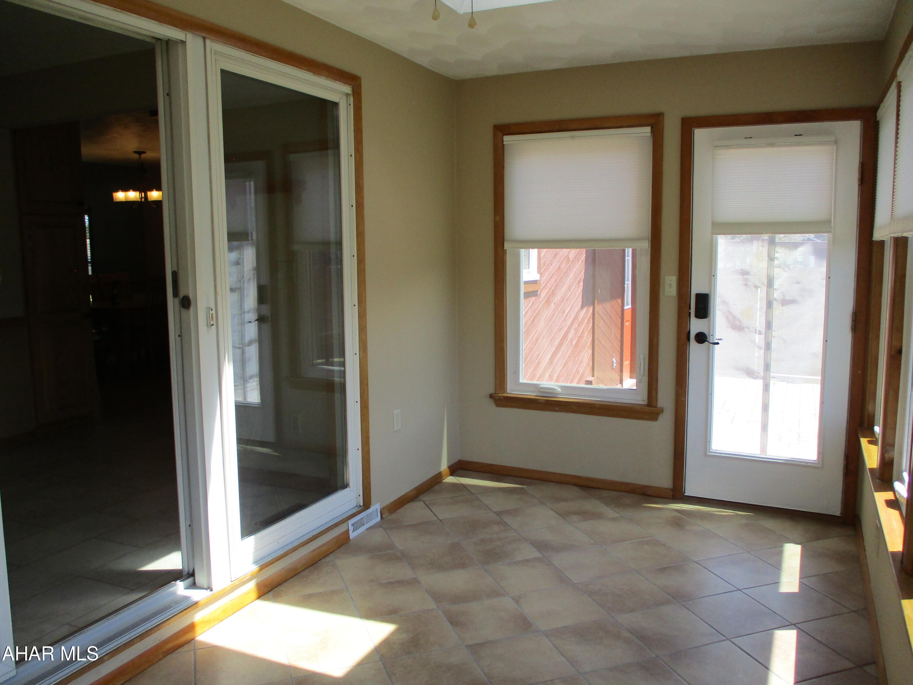 Woodland Terrace - Residential