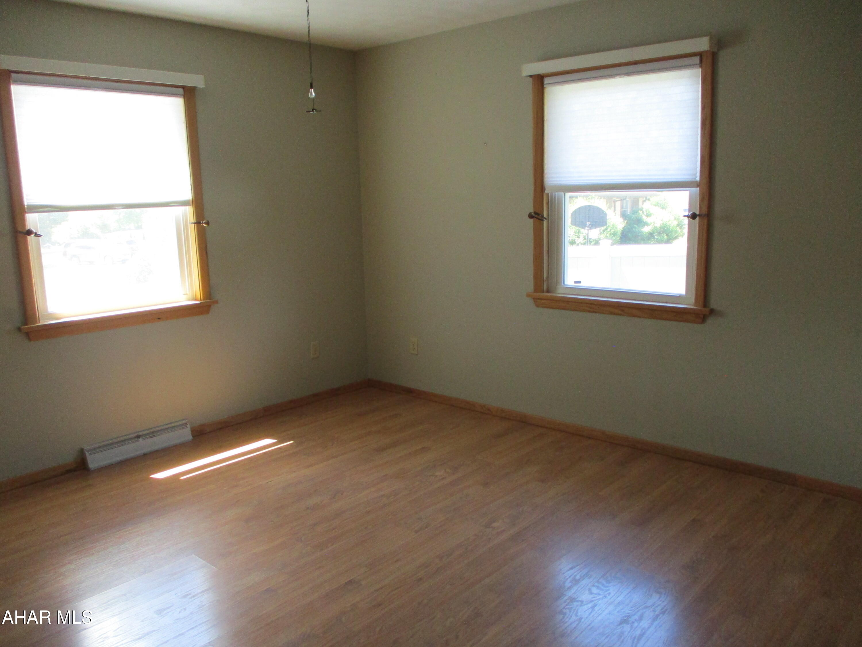 Woodland Terrace - Residential