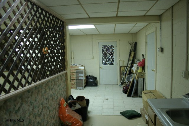 Unknown - Residential