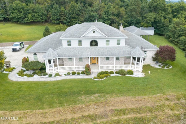 181 SHANNON DR, DUNCANSVILLE, PA 16635 - Image cf2510c2df2d10cd3ef960f6daeff313/1451864037