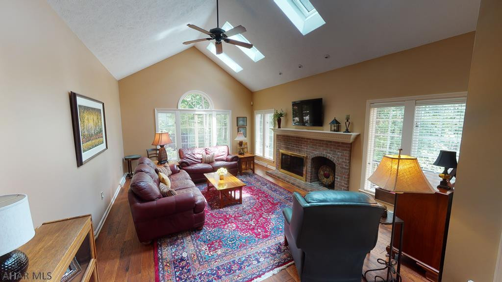 Stonehedge - Residential