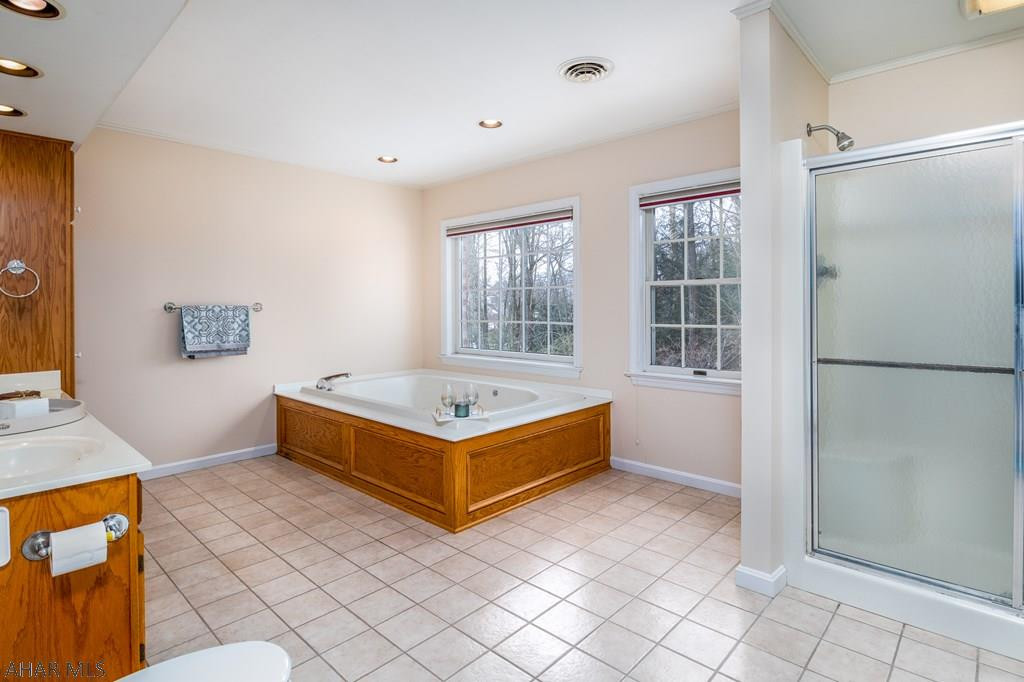 Stonehedge - Residential