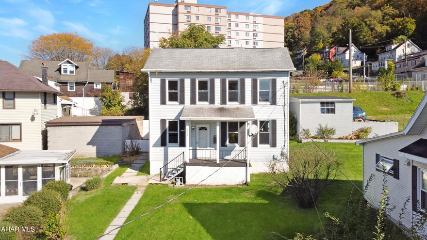 Welcome to 913 Von Lunen Road located in the Ferndale School District. This well-maintained home is situated on a spacious lot & boasts numerous desirable features. The main floor offers a generously sized living area, dining room, & a vast eat-in kitchen with TONS of cabinetry. Upstairs, you'll find three roomy bedrooms, an updated full bathroom, & a large walk-in closet. The basement & attic, though unfinished, provide ample storage space. Outside, the property showcases a covered porch, a covered patio, a fenced rear yard, and parking for two cars. Call today for more info on this wonderful home!