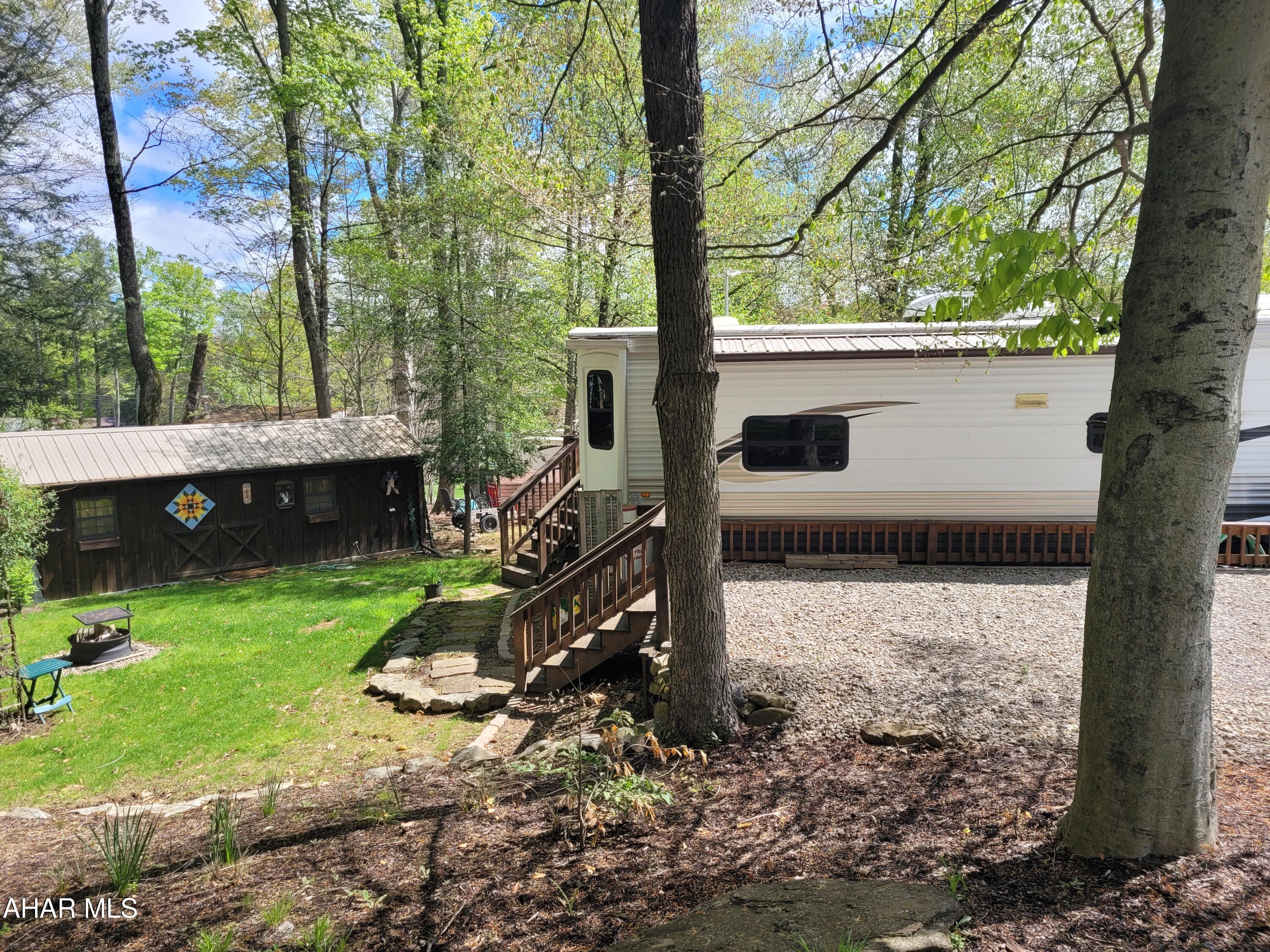 Glendale Yearound - Residential