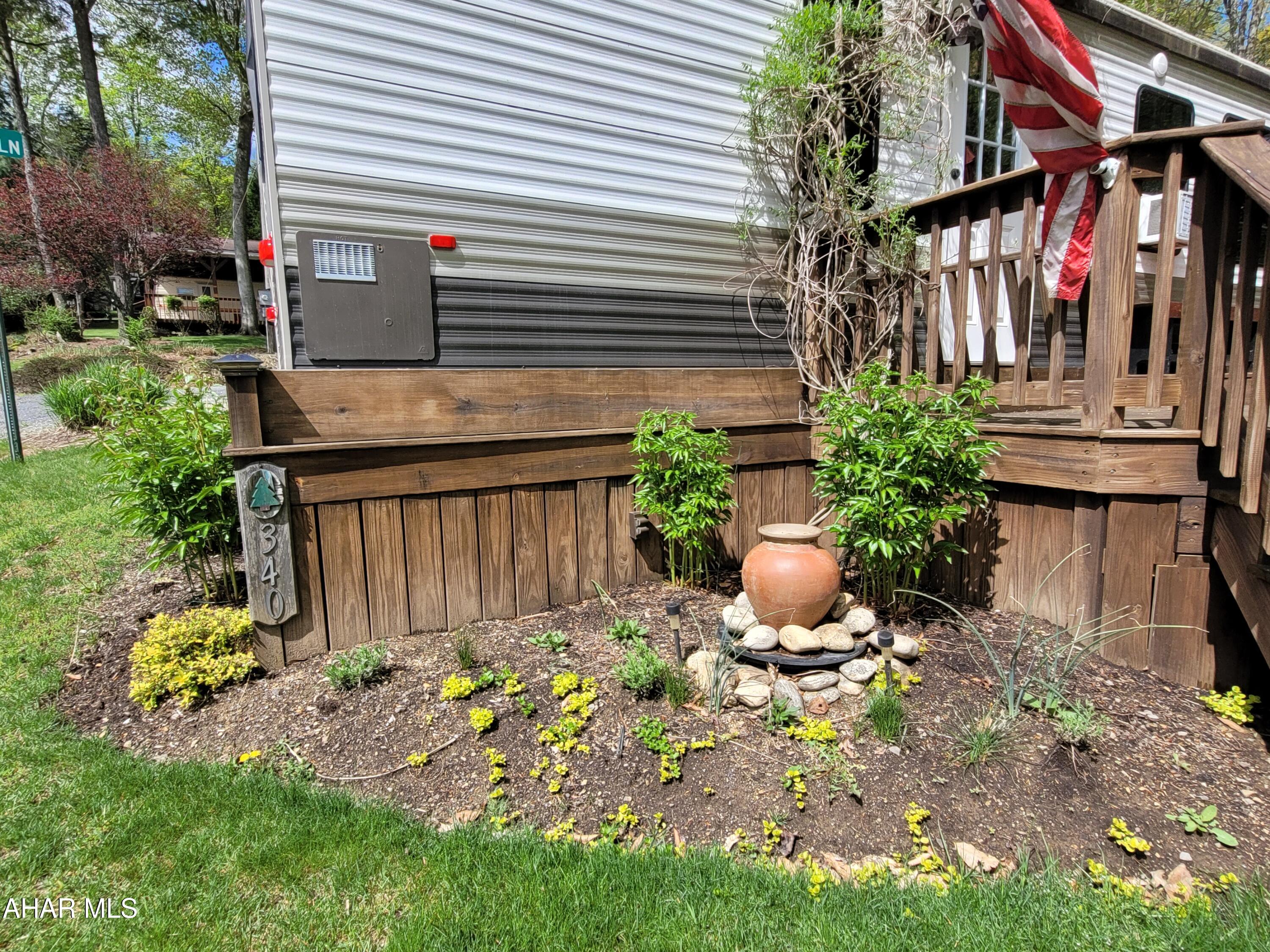 Glendale Yearound - Residential