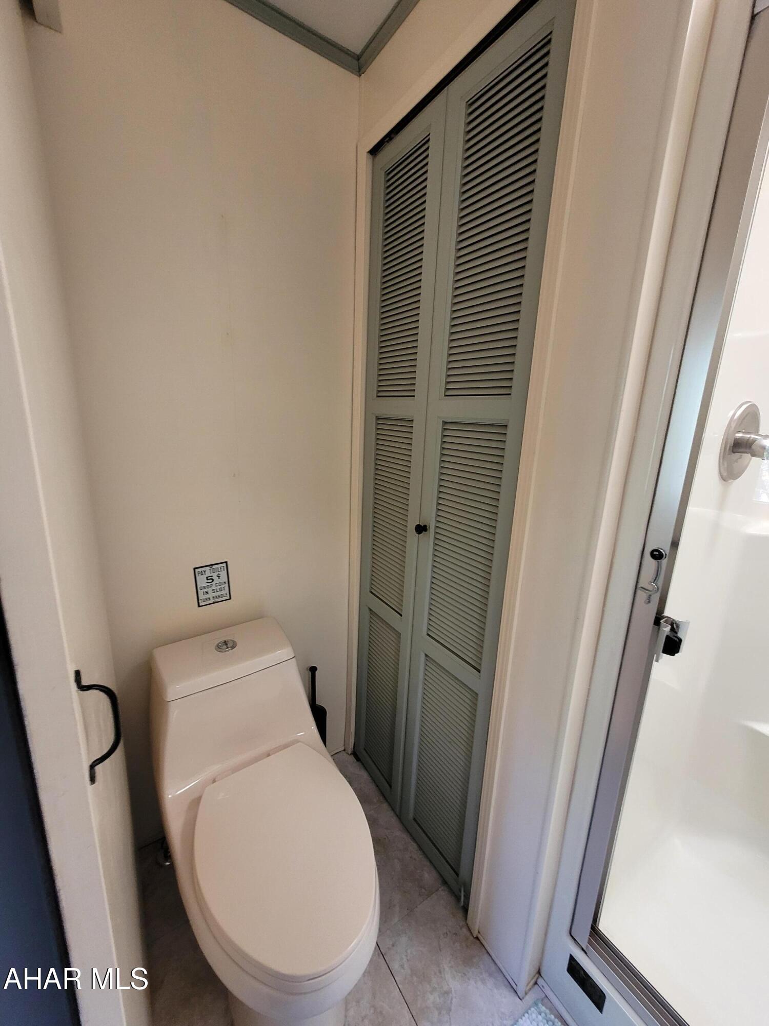 Glendale Yearound - Residential