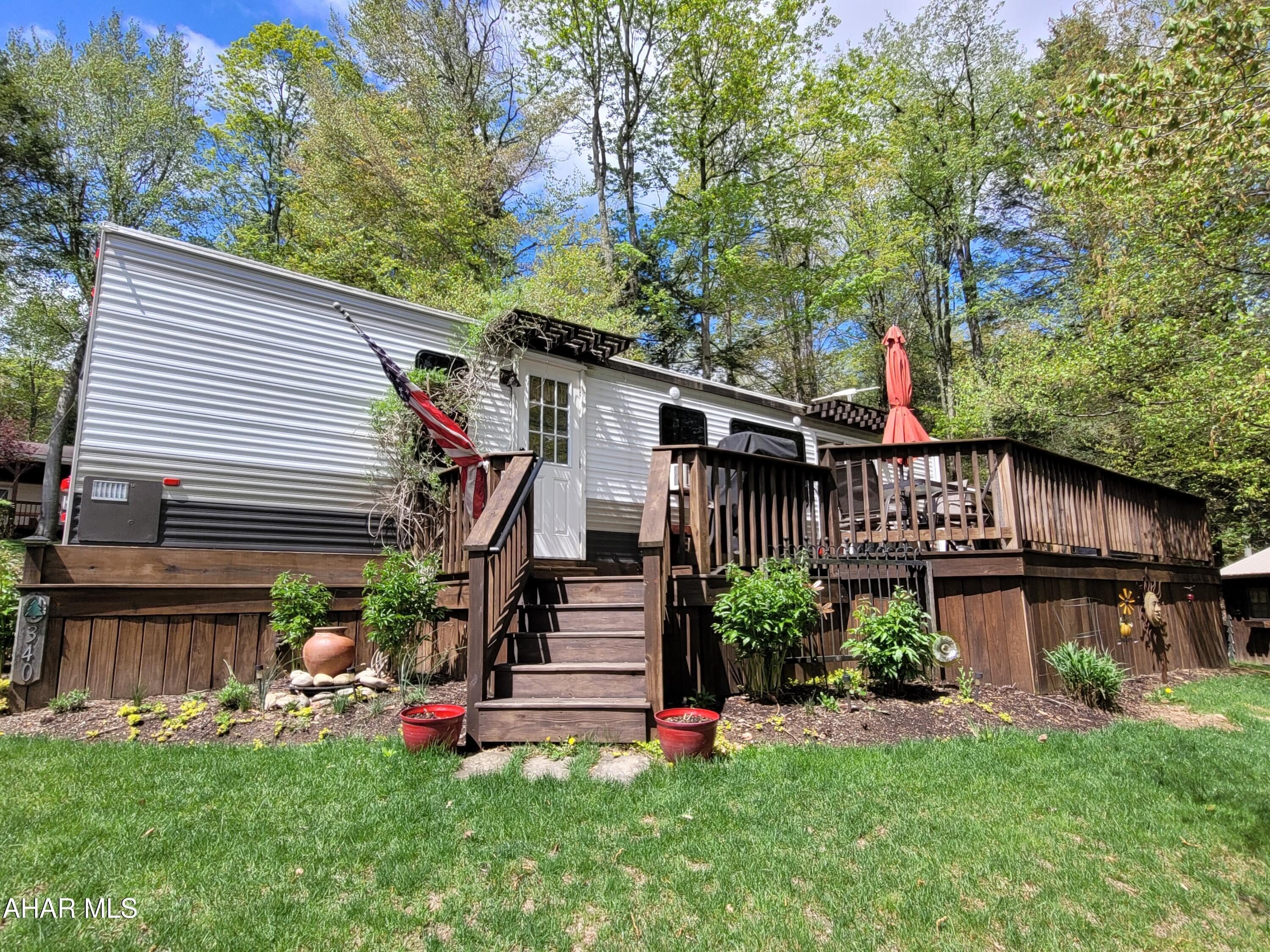 Glendale Yearound - Residential