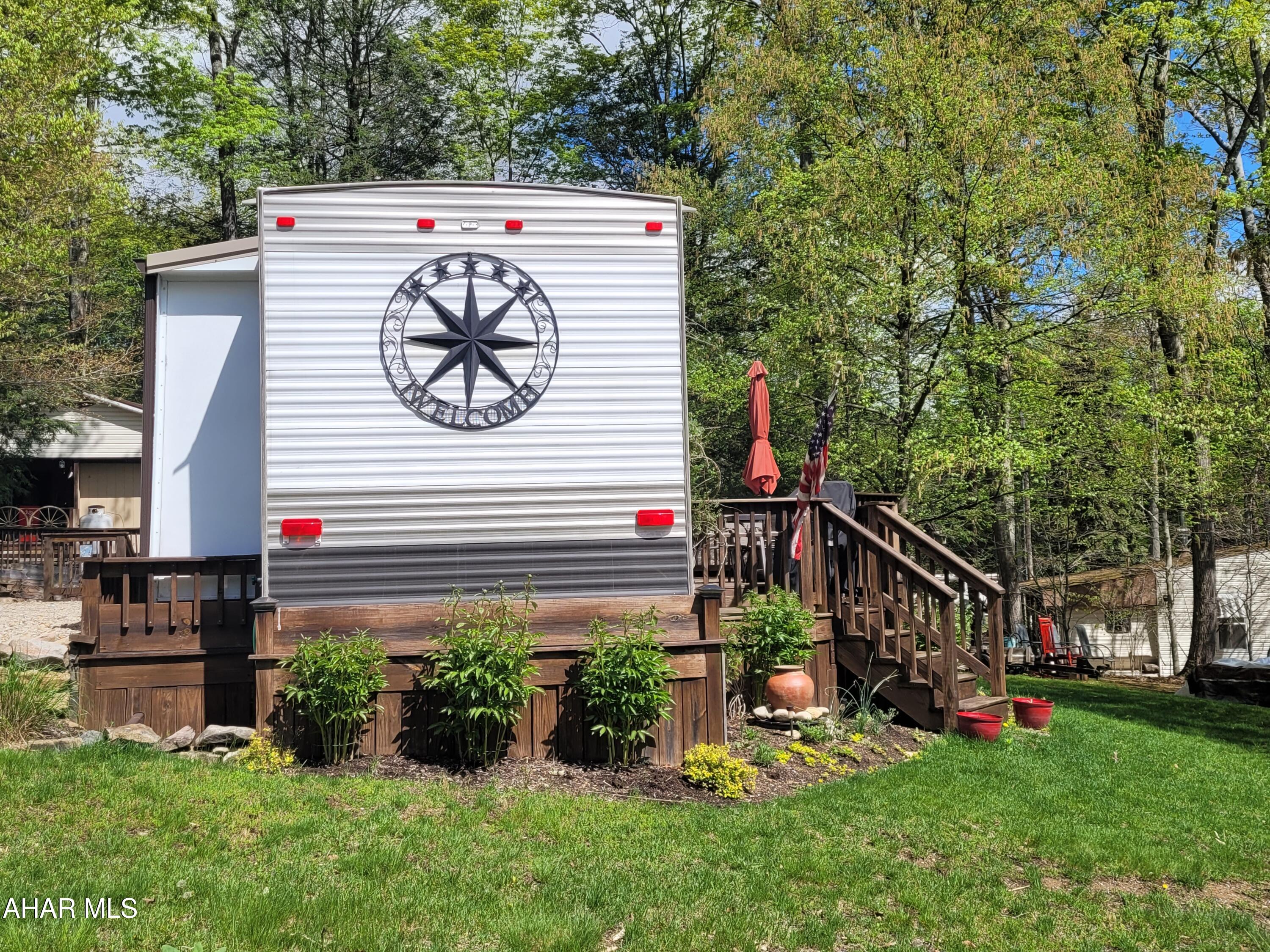 Glendale Yearound - Residential