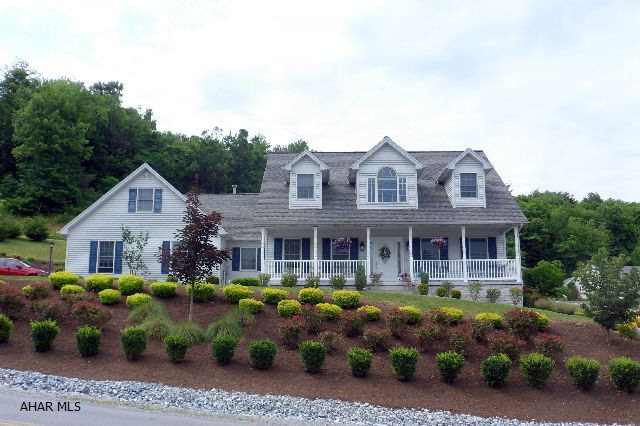 Castle Farm - Residential