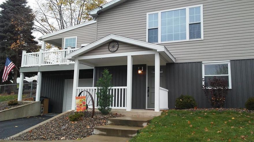 ***OPEN HOUSE! SAT. 11/30 10am-12pm*** Beautiful Move In Condition Home on .23 ac. with a Partially Fenced Yard. Spacious Home offers a Master BR w/ Master Bath, Modern Kitchen and Baths. Quality Craftsmanship. Crown Molding, and many Charming accents that make this House a Home. All of this AND A VIEW!!  Additional Parking in the rear. Quiet setting and still close to schools and shopping. Priced to Sell. Call Today for your Private Showing. Home Warranty available!