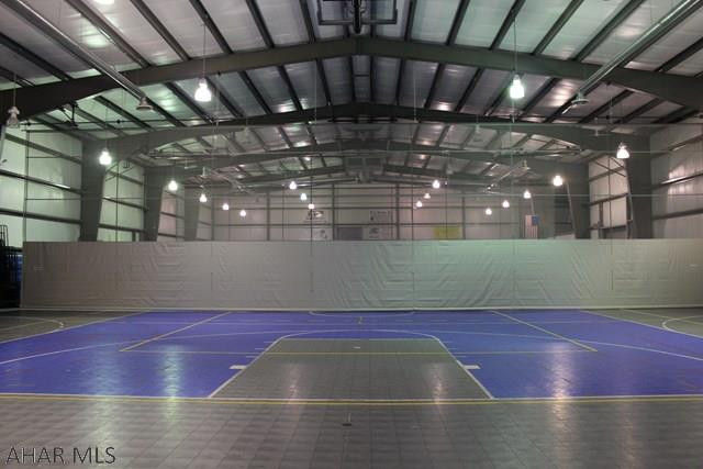 Unknown - Commercial Sale