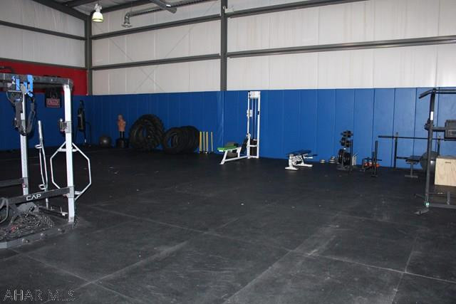 Unknown - Commercial Sale