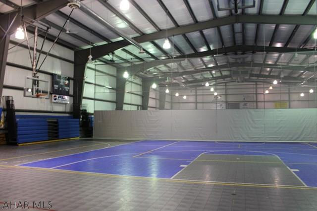 Unknown - Commercial Sale