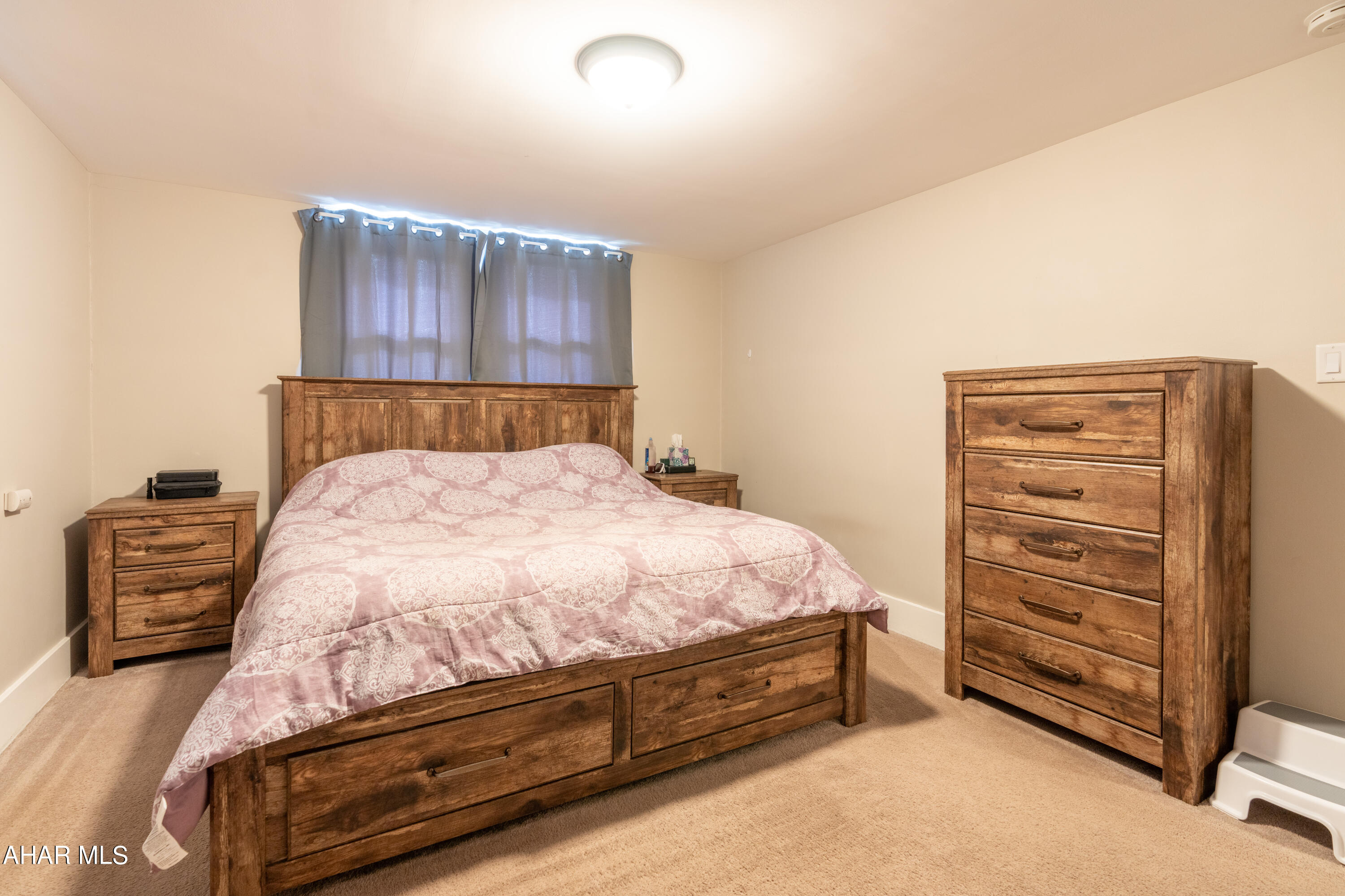 Juniata - Residential