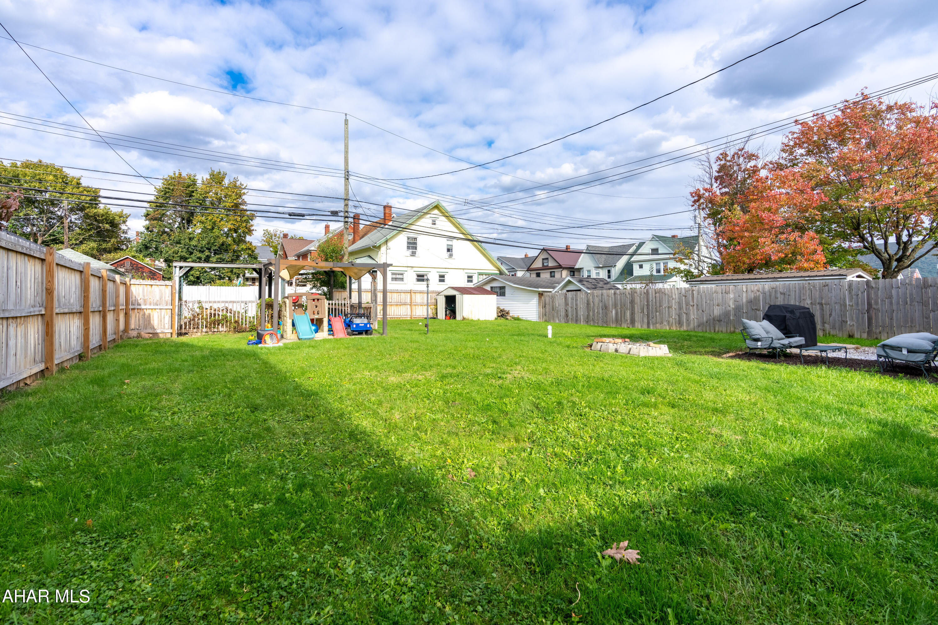 Juniata - Residential