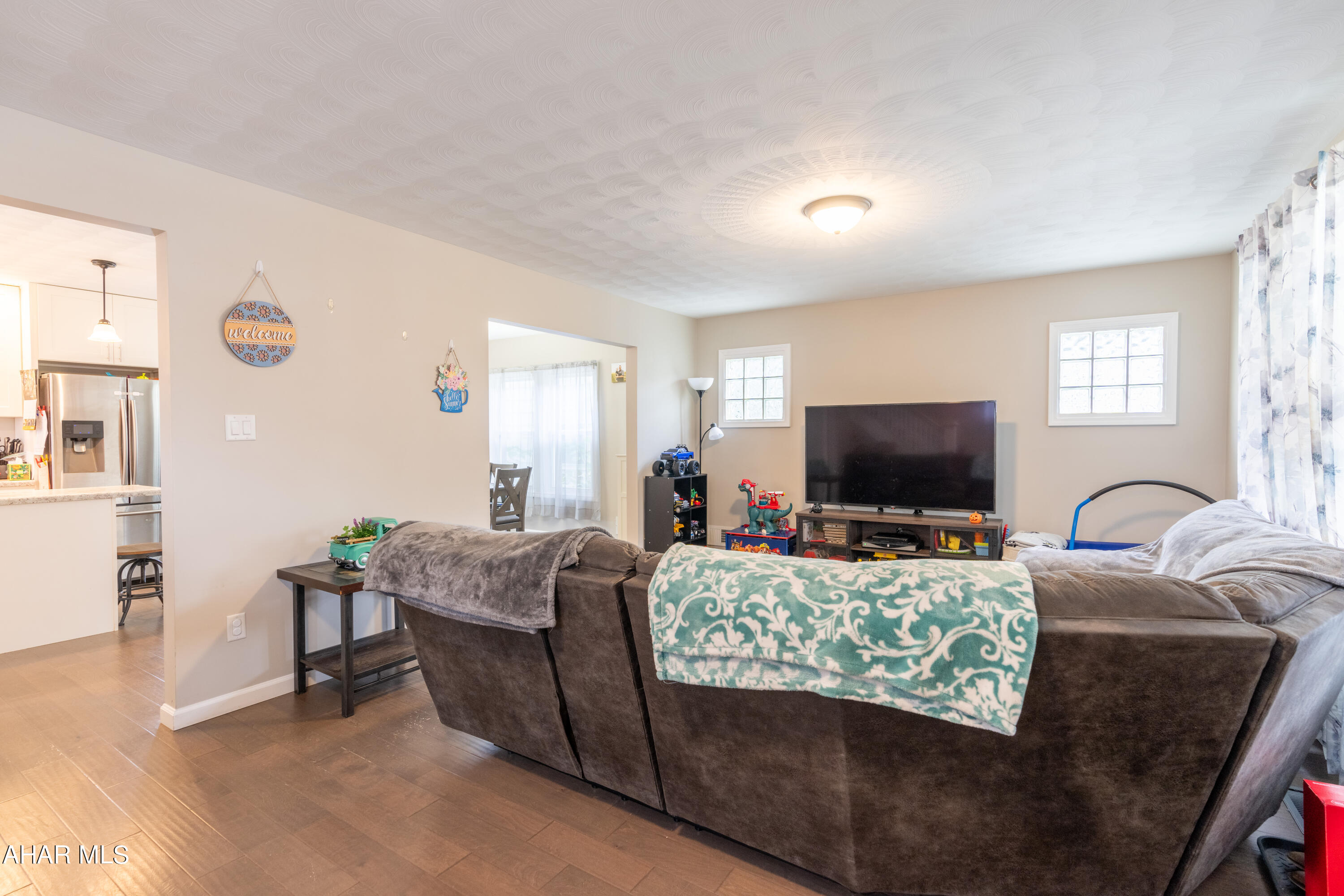 Juniata - Residential