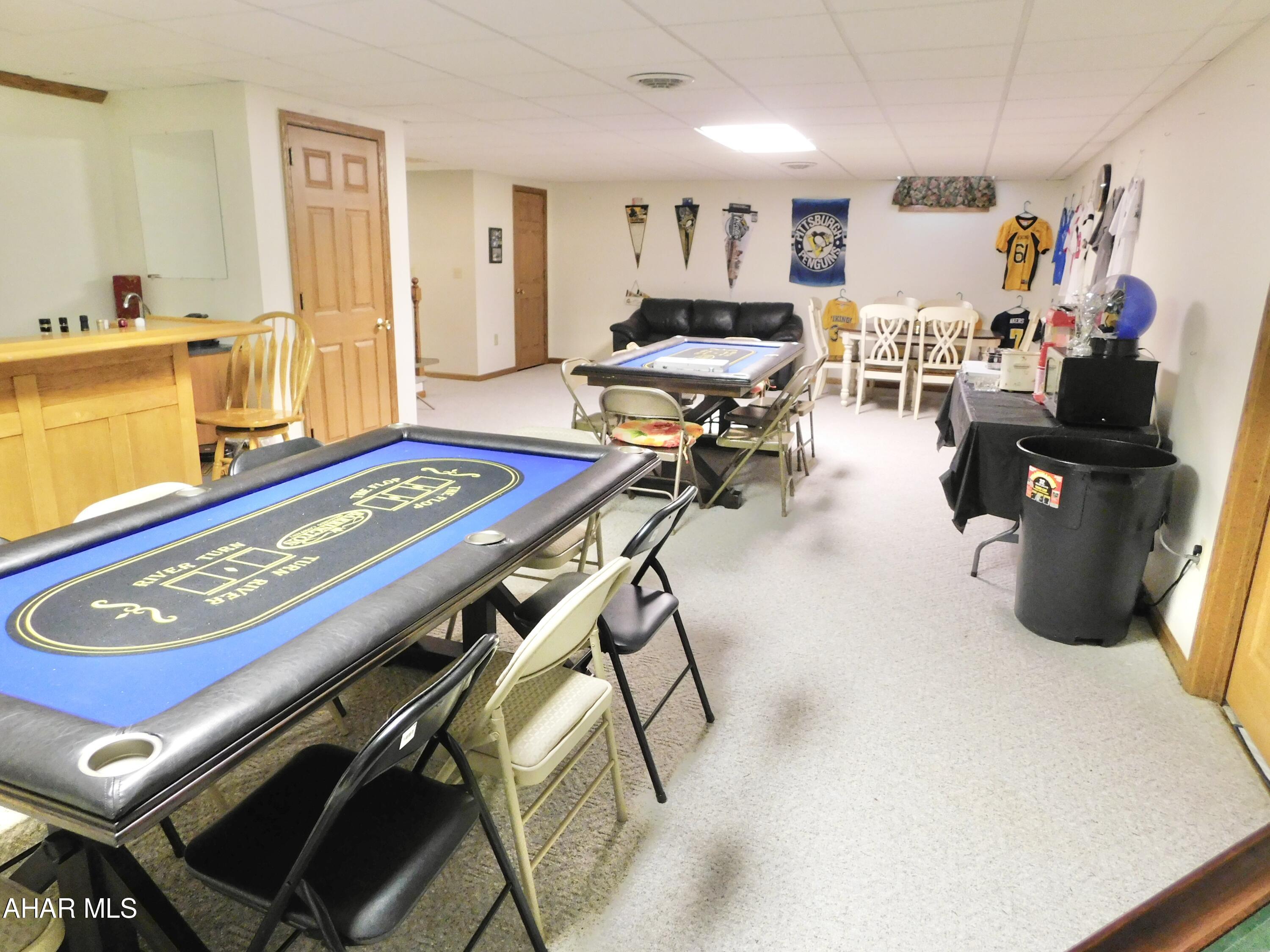 Hawthorne Manor - Residential