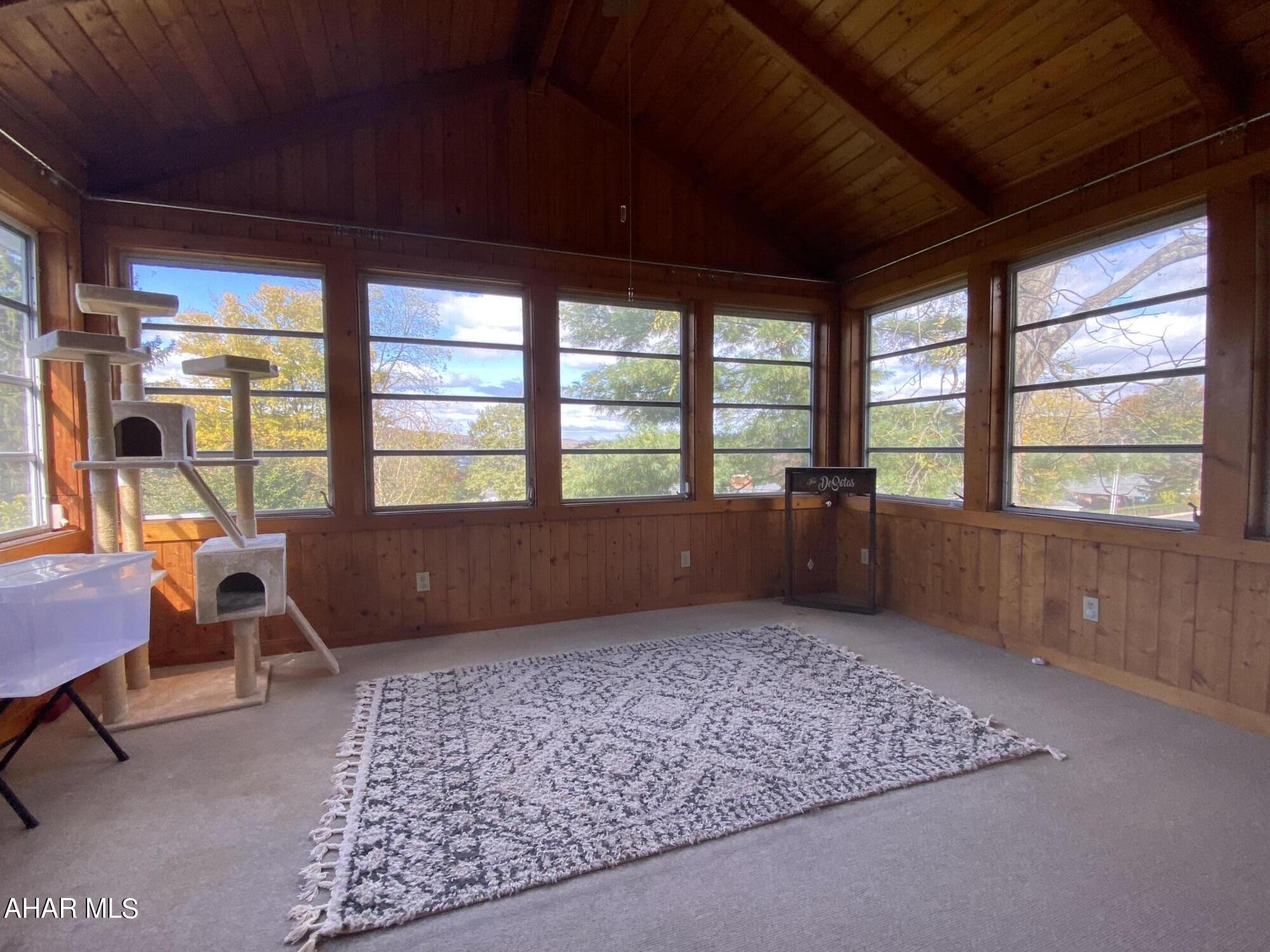 Meadowbrook - Residential