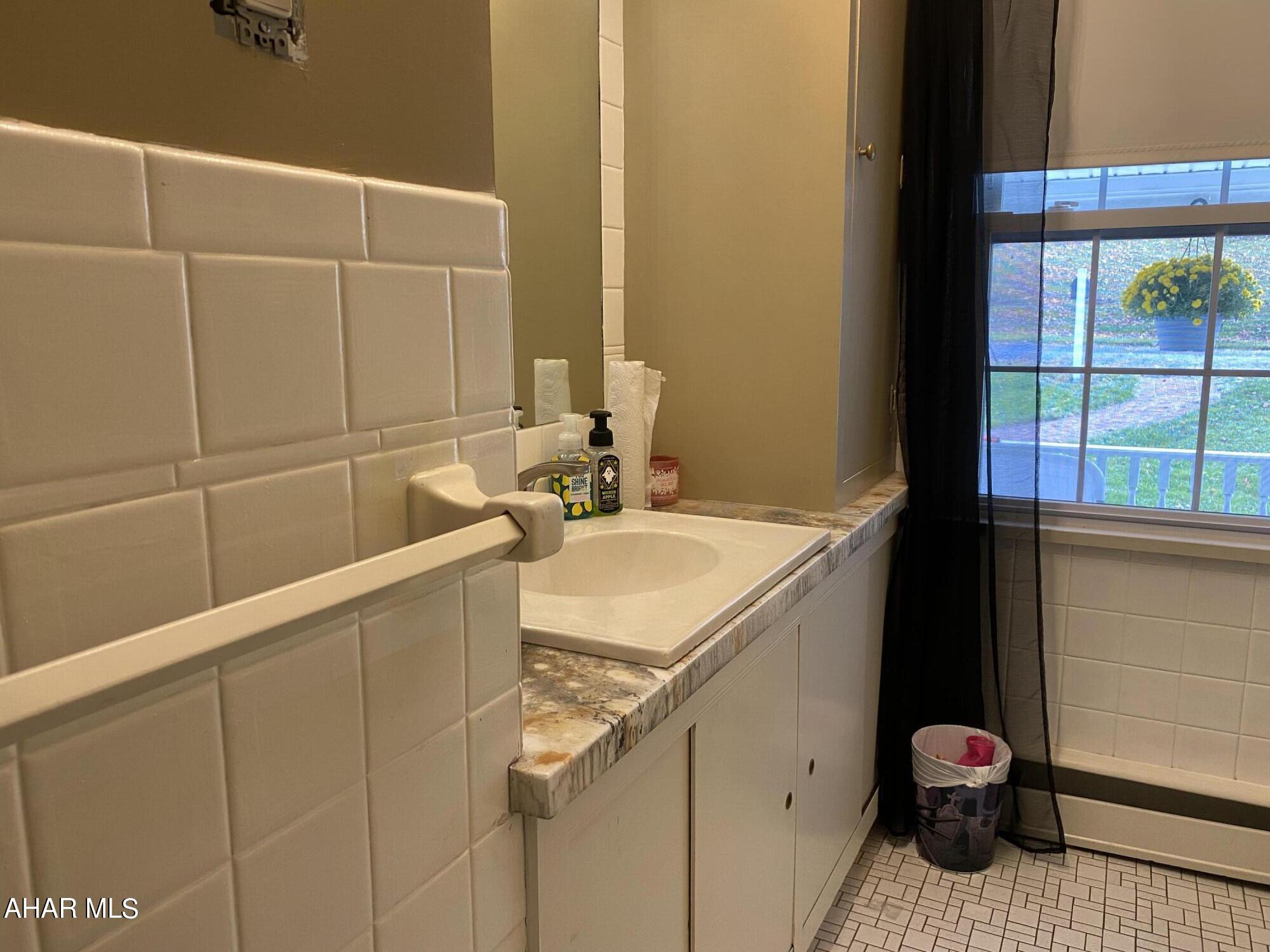 Meadowbrook - Residential