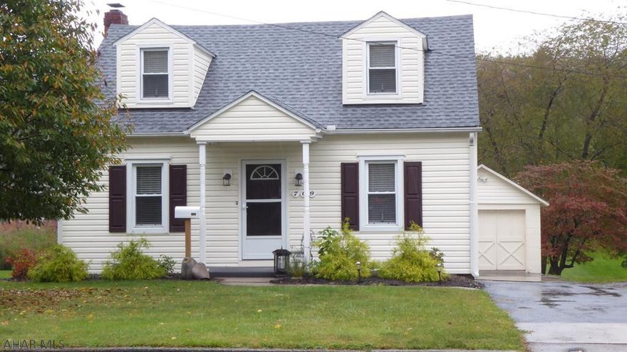 This beautiful home is situated in the heart of downtown Bedford!  The private fenced in yard has views of the mountain.  You can sit on the patio or in the beautifully decorated kitchen and watch the sun rise each morning.  The newly landscaped front and back yard give this home great curb appeal.  There is a newly renovated first floor bedroom, full bath, and laundry room.  The second floor has a large master bedroom with a sitting area.  This well maintained home has had several upgrades in the last year that include new mini split air conditioning and heating units, 2 remodeled bathrooms, refinished hardwood staircase to the upstairs, new hot water tank, and much more.  Don't miss this charming home!