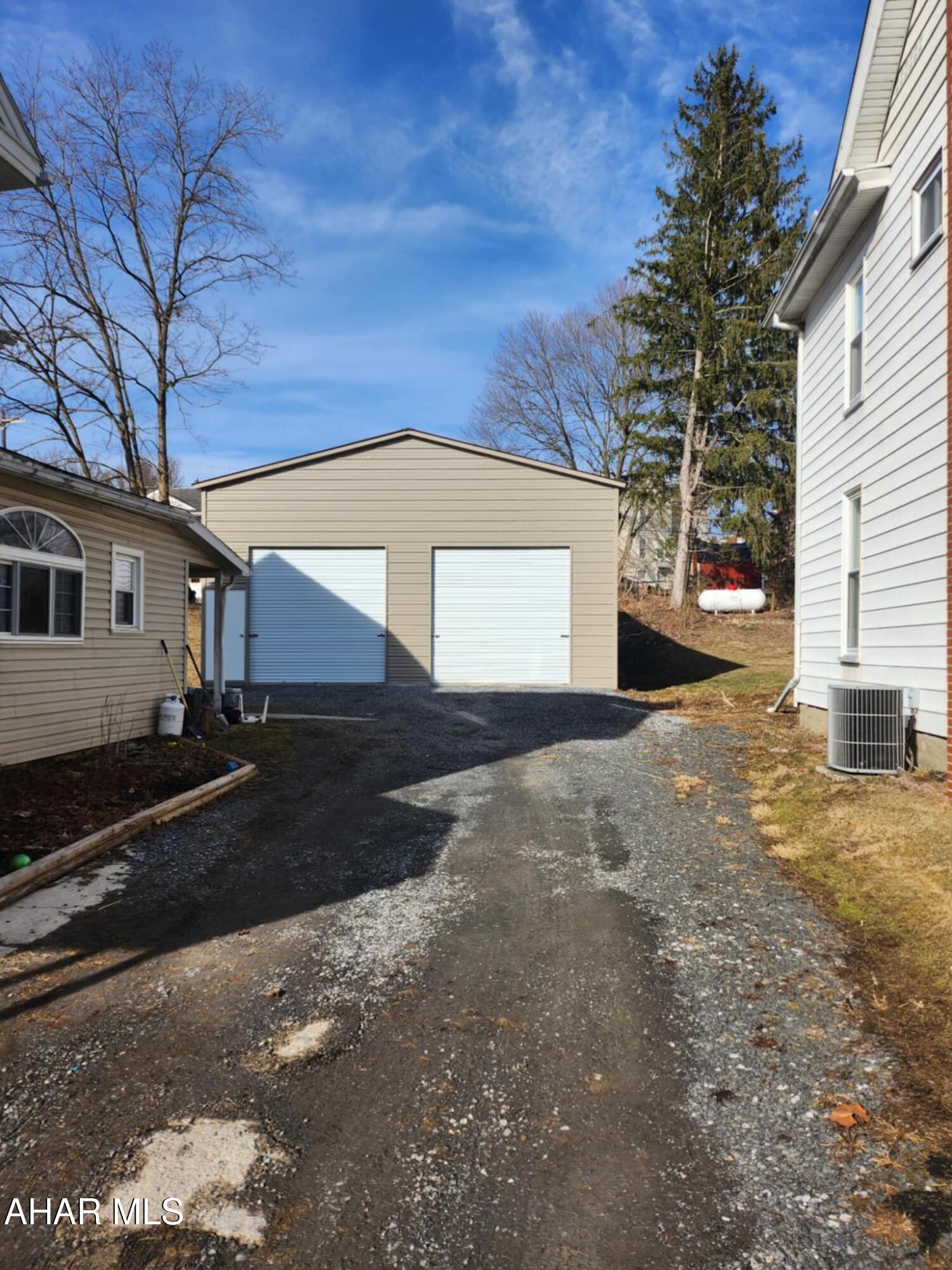 Unknown - Residential