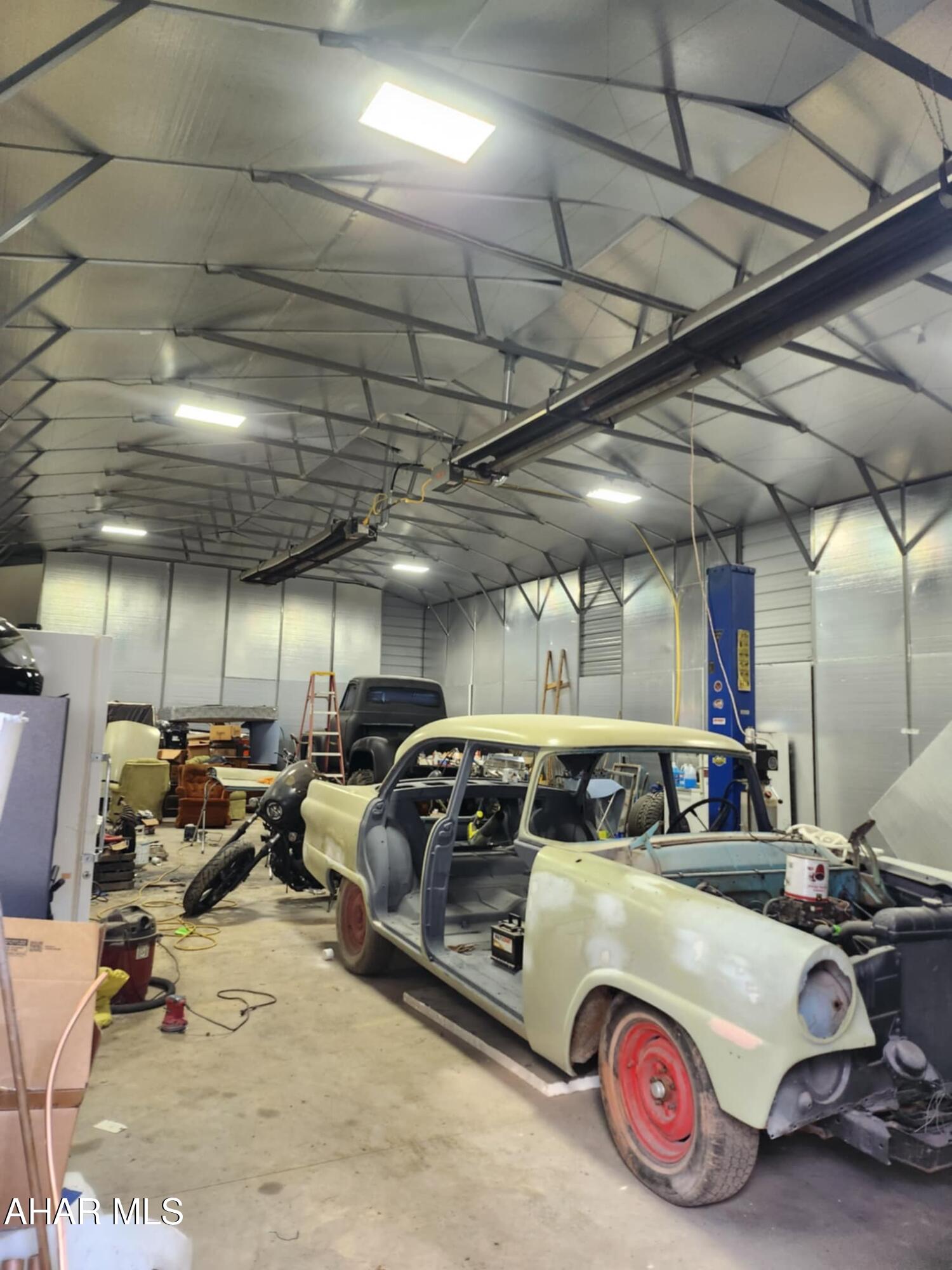 Unknown - Residential