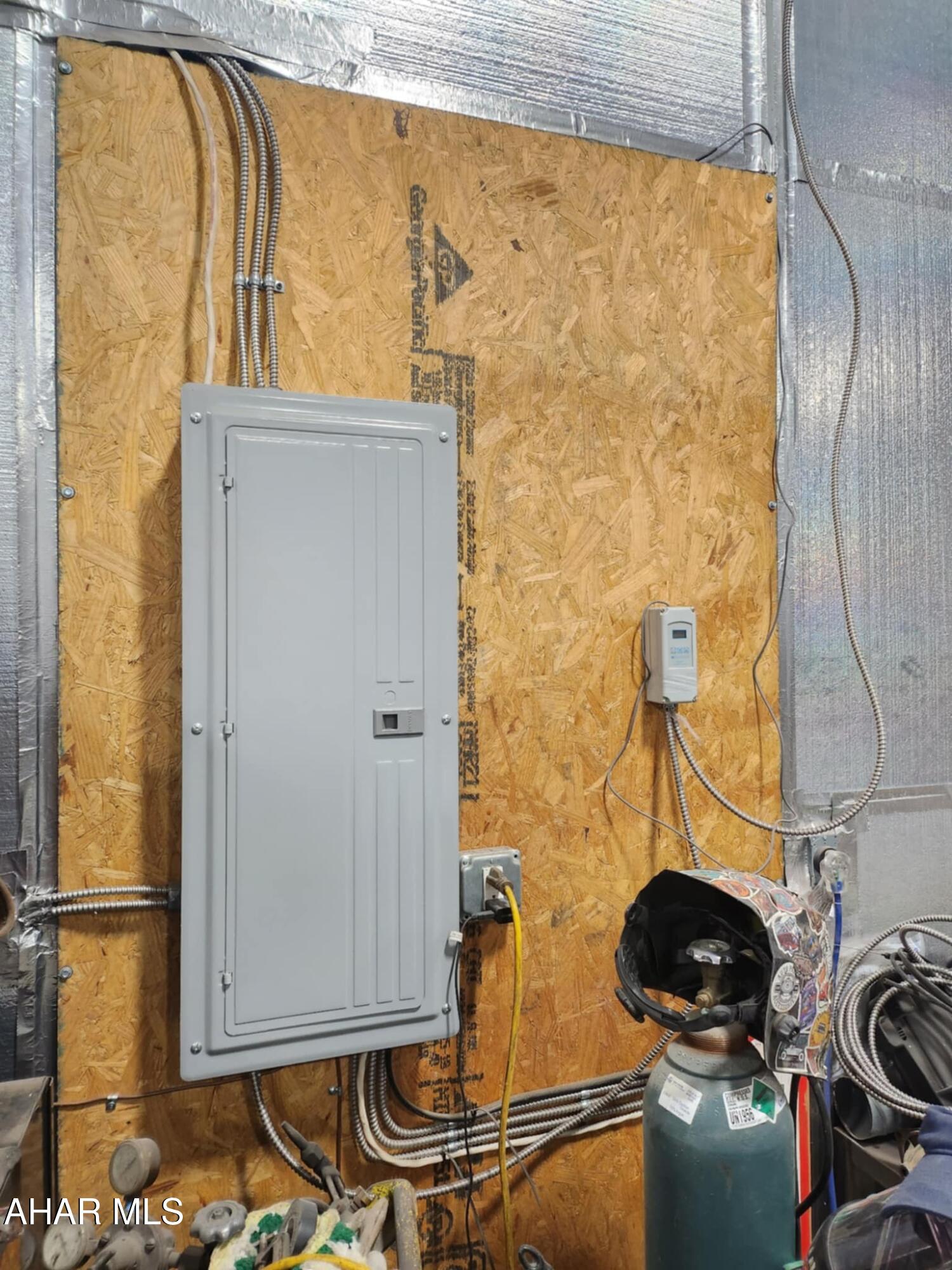 Unknown - Residential