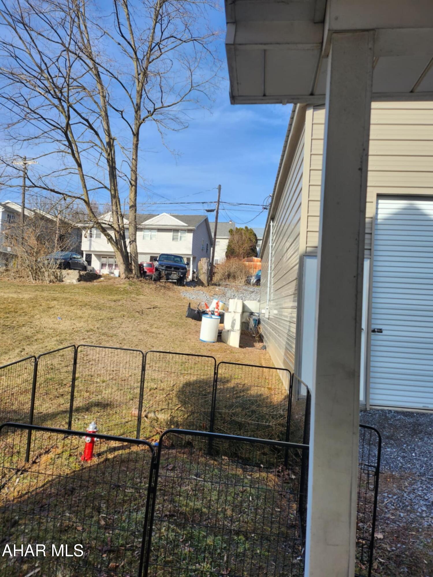 Unknown - Residential