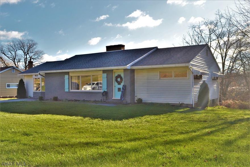 SPLENDID SINGLE STORY -- If cute, cozy & charm are what you are looking for, then THIS HOME IS IT! This 3 BR, 1 BA ranch style home is in a convenient location and ready for it's next owner. It has beautifully refinished hardwood floors, a fireplace, & built in shelving throughout that give great appeal. Kitchen, dining & living are open (L-shaped) with a nice flow. Home also has a large family room that can be used many ways  If outdoors is where you prefer to be, you've got a huge backyard, patio for relaxing in the summer & a three seasons room to enjoy almost year round! Basement is walkout with plenty of space for storage. Home is well-kept, freshly painted & had a new central air unit JUST INSTALLED this summer.  Take a peek at the photos & then call to set up your showing today!